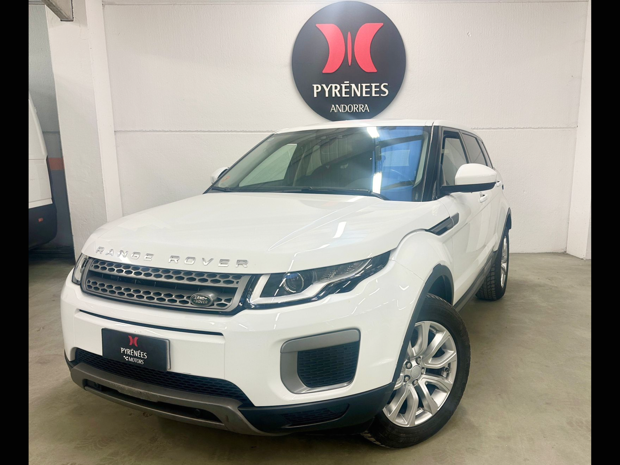 Land Rover Evoque 