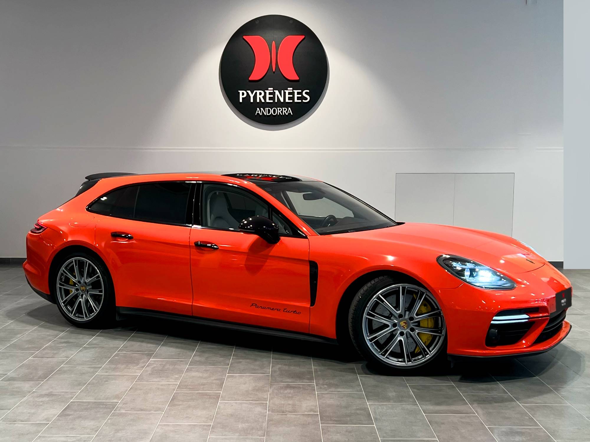 Porsche Panamera Turbo